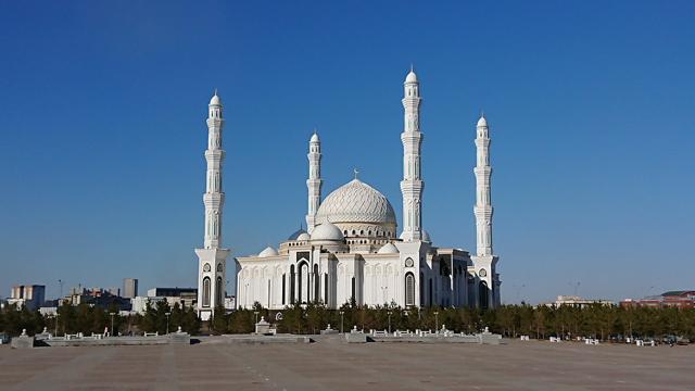 Hazrat Sultan Mosque